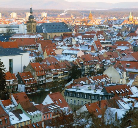 Die Altstadt von Bamberg im Winter © Natalia Schuchardt - stock.adobe.com